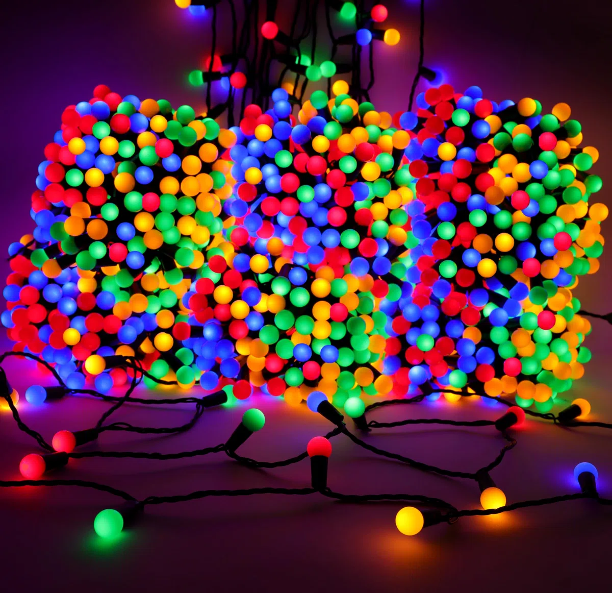 Christmas Concepts® 1000 luces LED multicolores de 100 m/328 pies con controlador de 8 funciones - Interior/exterior - Eficiencia energética A++ - Luces navideñas